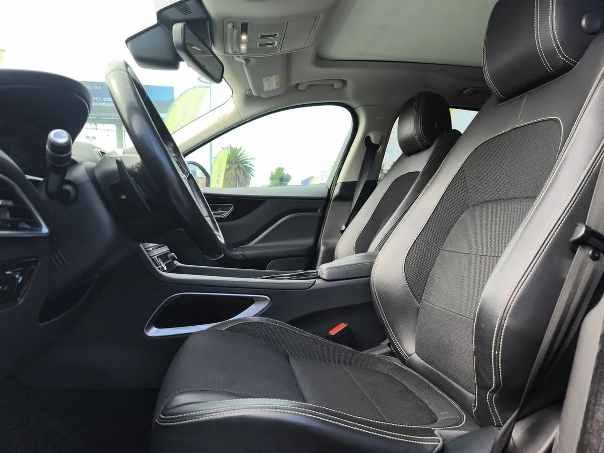 Jaguar F-Pace 3.0 Sc R-Sport Awd At 5p año 2017