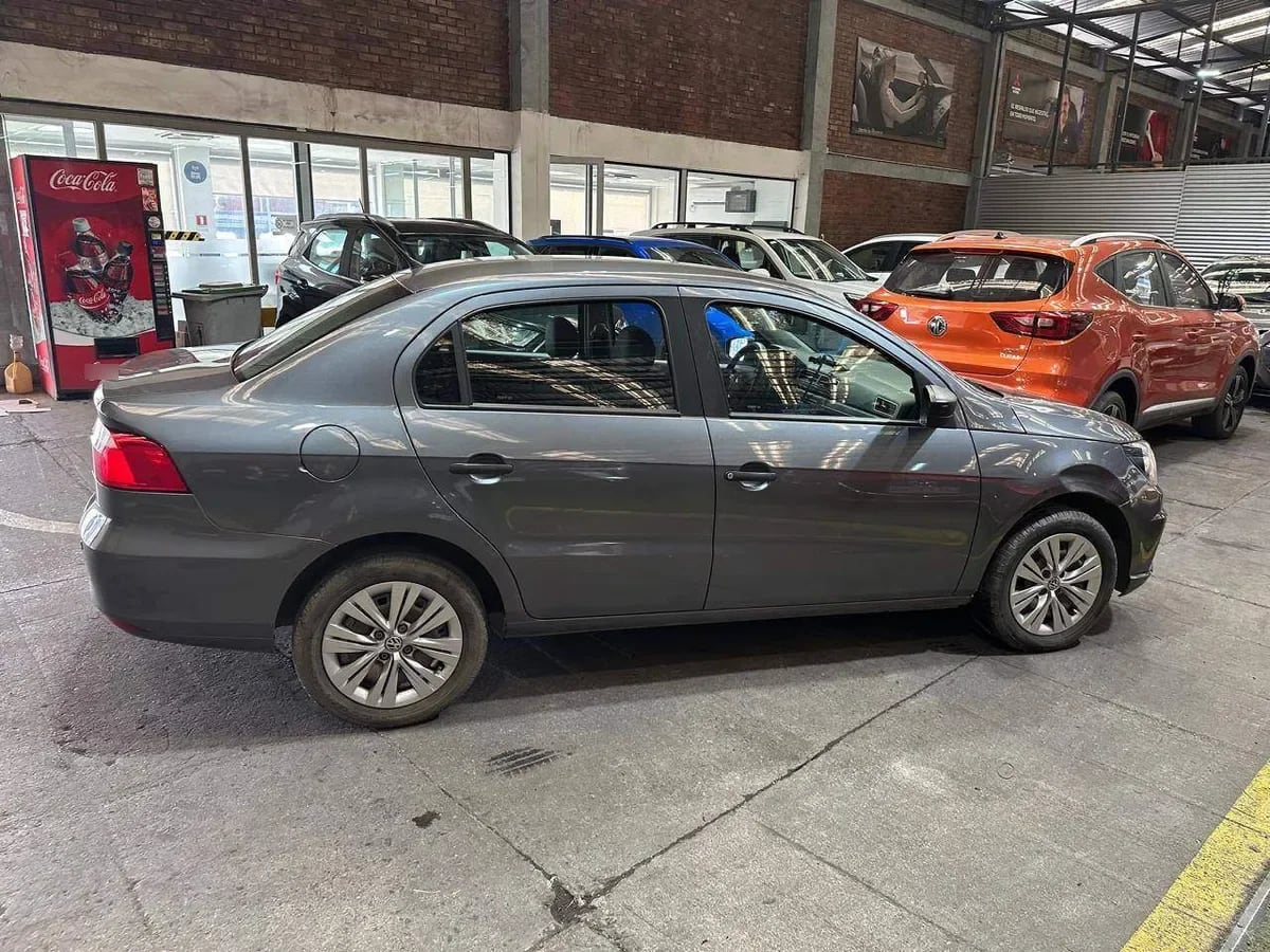 Volkswagen Voyage 1.6 Trendline 4x2 Volante Multifuncion 2ab Mt 4p año 2021