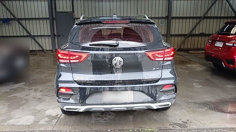 MG Mg Zx 1.5 Com 4x2 Mt 5p año 2024
