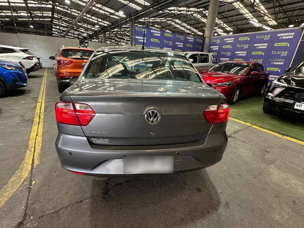 Volkswagen Voyage 1.6 Trendline 4x2 Volante Multifuncion 2ab Mt 4p año 2021