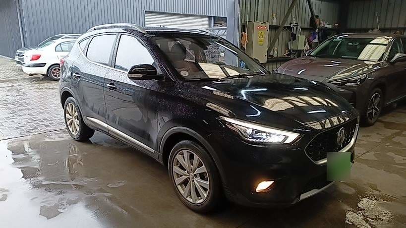 MG Mg Zx 1.5 Com 4x2 Mt 5p año 2024