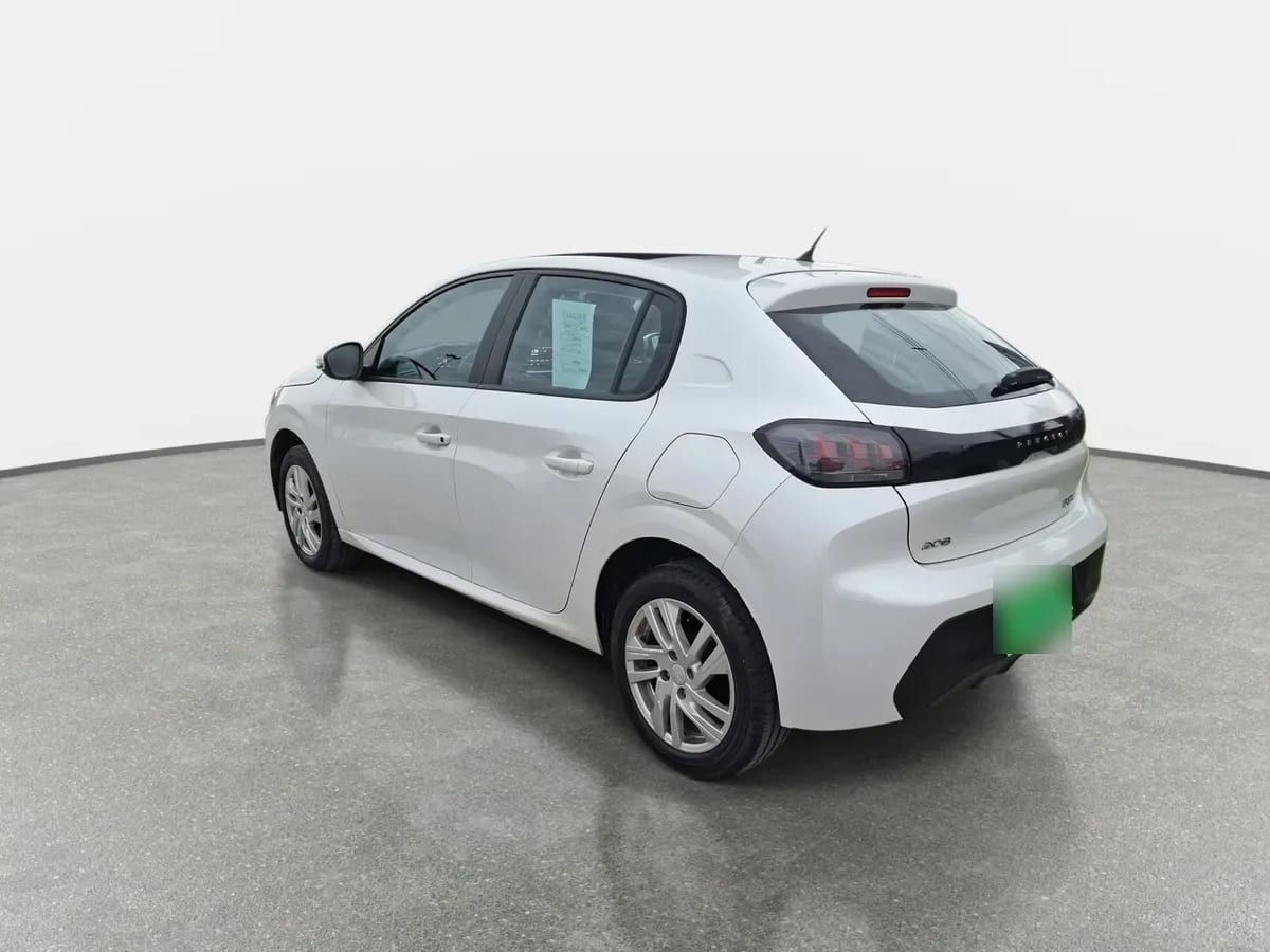 Peugeot 208 1.2 Style Puretech 75 4x2 Mt 5p año 2023