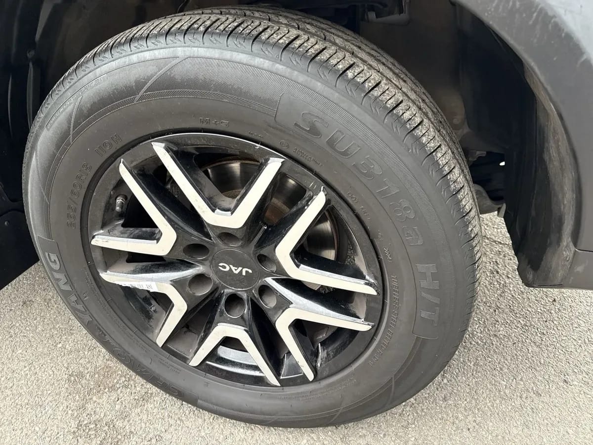 JAC T8 2.0 Advance 4x4 Diesel Mt 4p año 2025