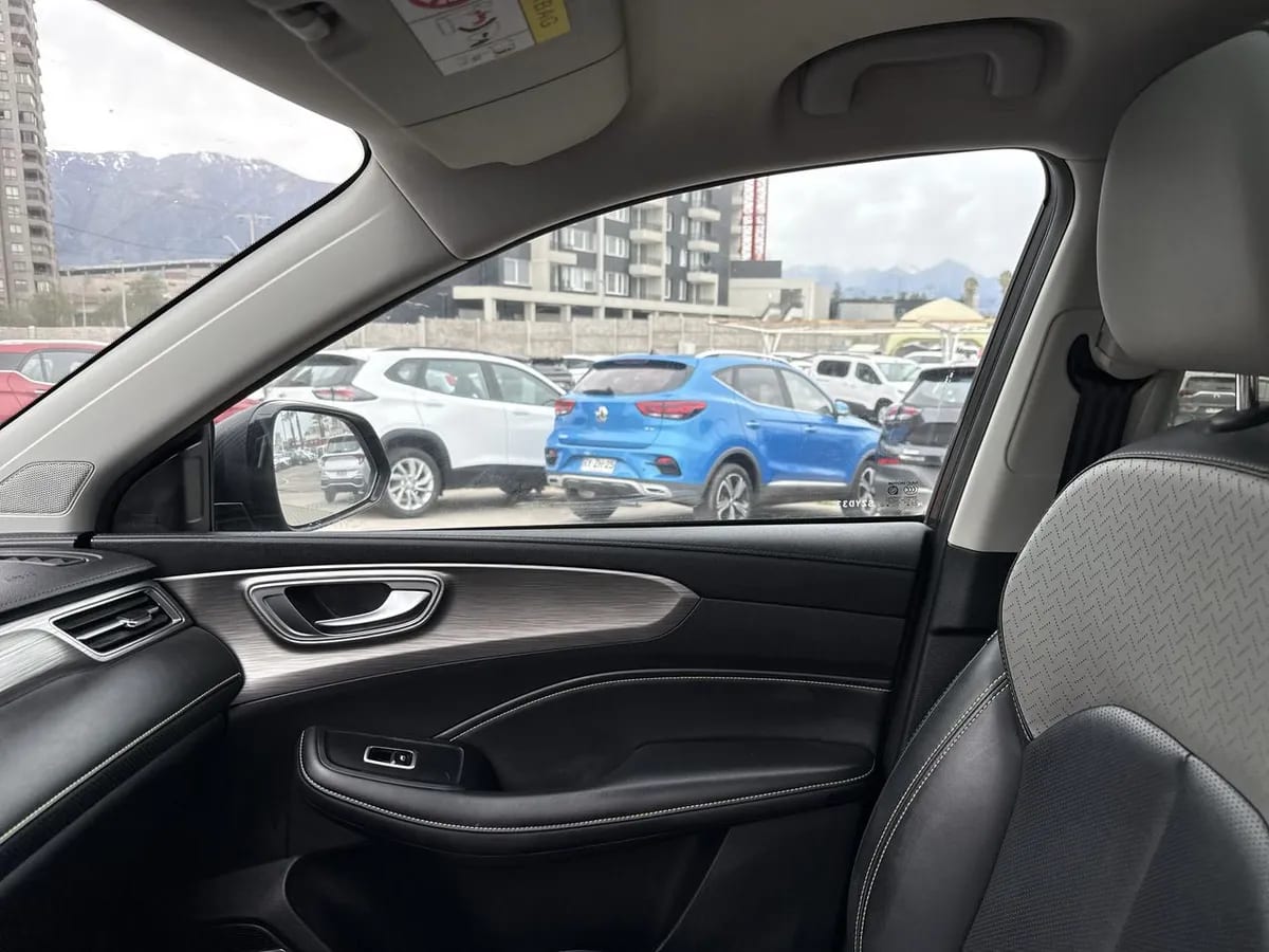 MG Mg Rx5 1.5t Dlx 2wd Dct At 5p año 2023