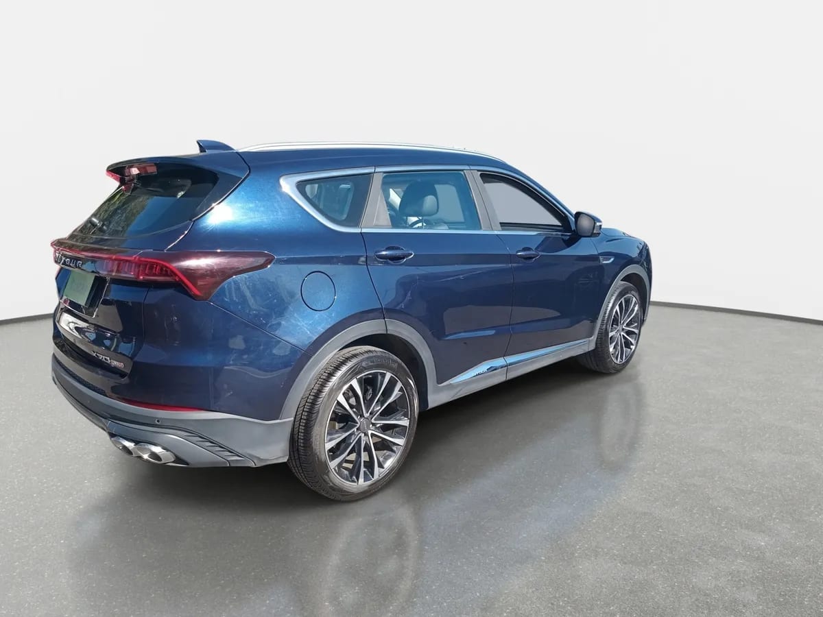 Jetour X70 1.5t Plus 4x2 At 5p año 2024