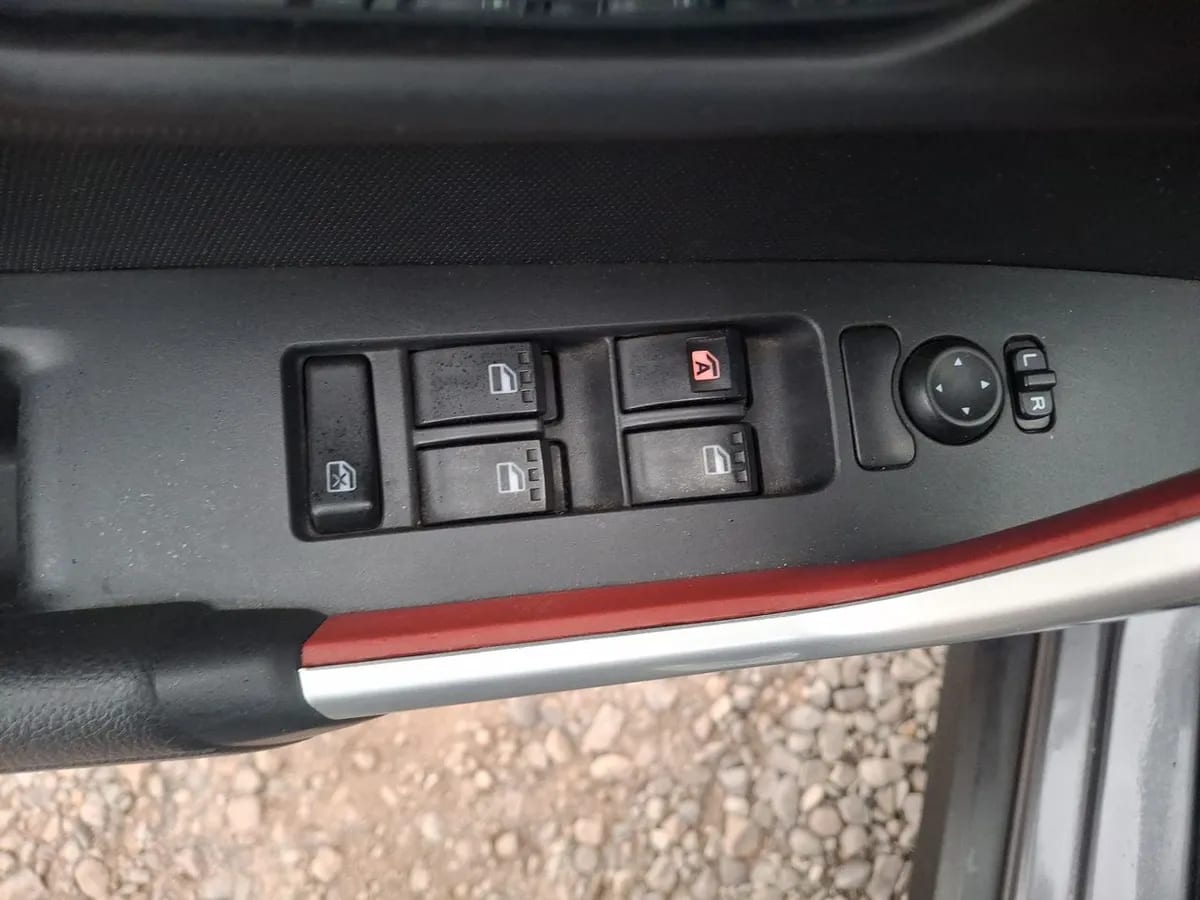 Toyota Raize 1.2 E 4x2 Mt 5p año 2022