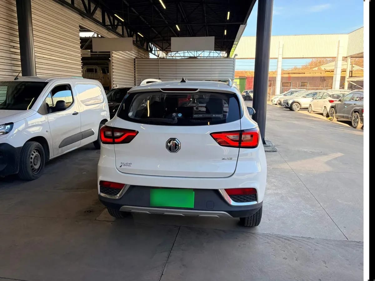 MG Mg Zs 1.5 Std 4x2 Mt 5p año 2023