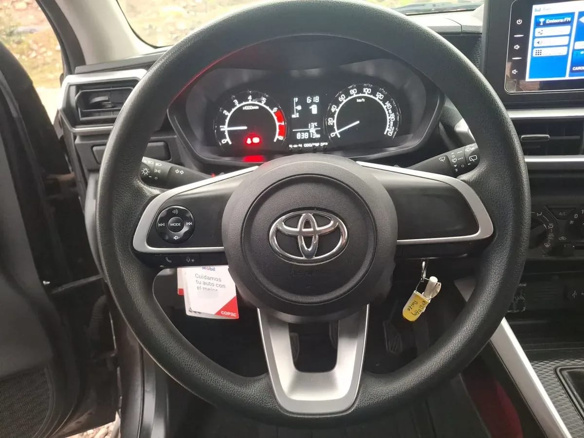Toyota Raize 1.2 E 4x2 Mt 5p año 2022