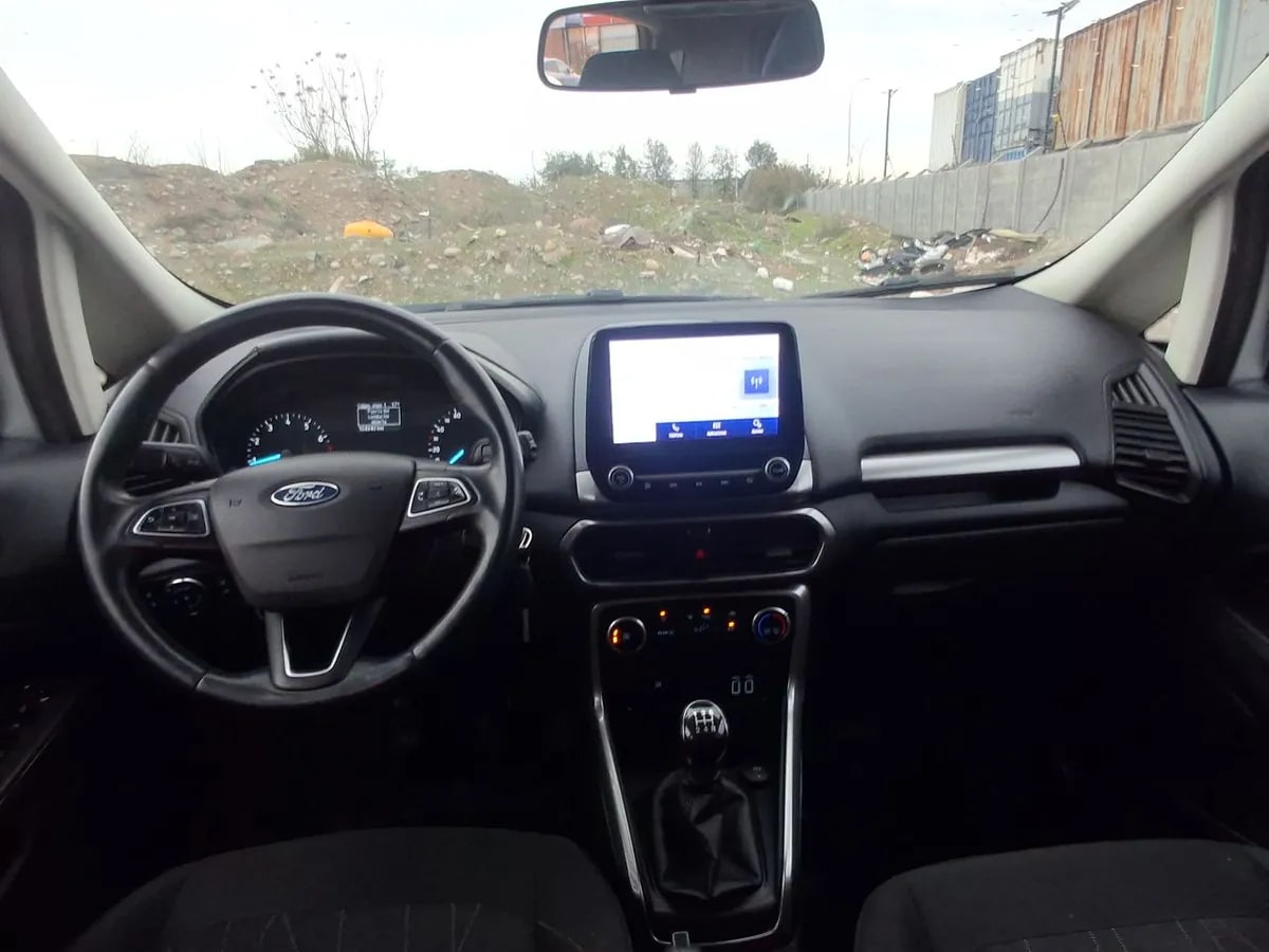 Ford Ecosport 1.5 Trend 4x2 Mt 5p año 2022