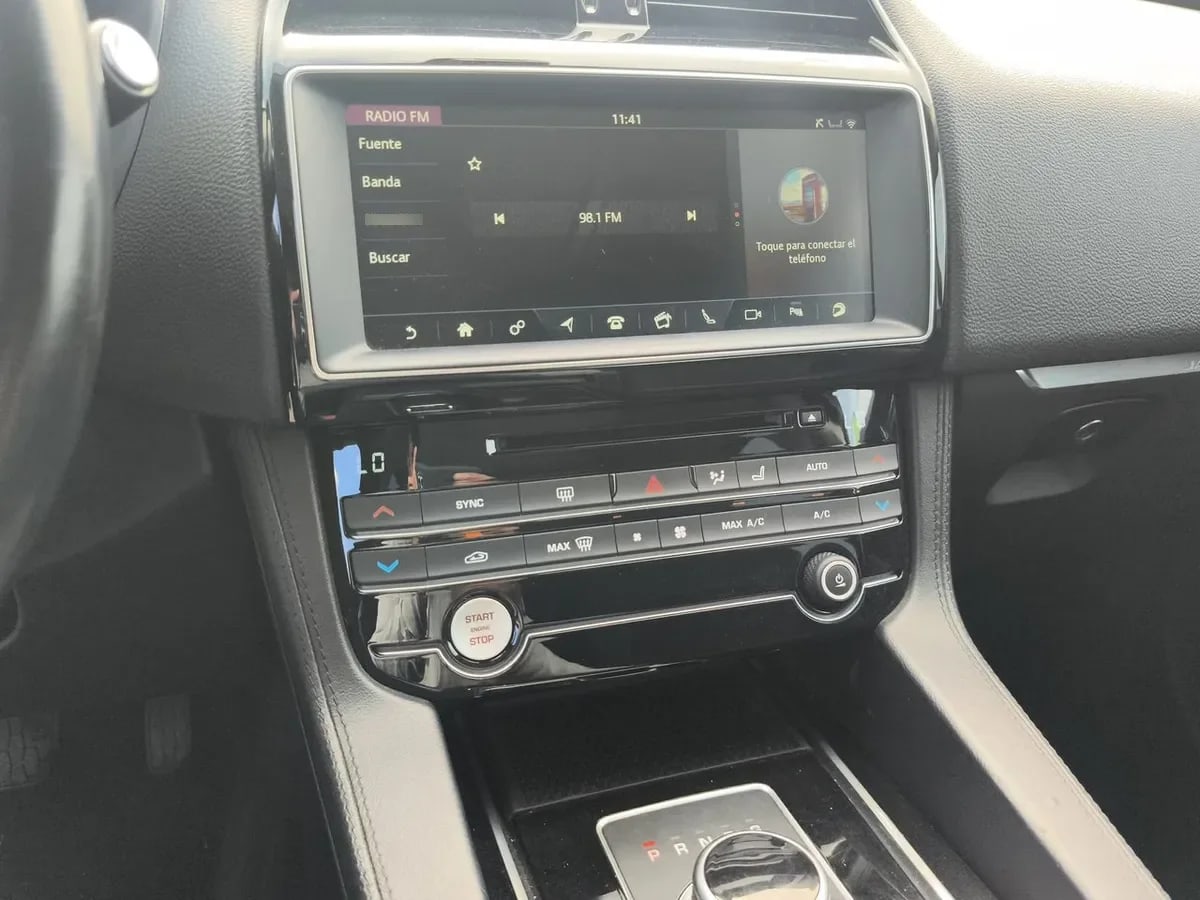 Jaguar F-Pace 3.0 Sc R-Sport Awd At 5p año 2017