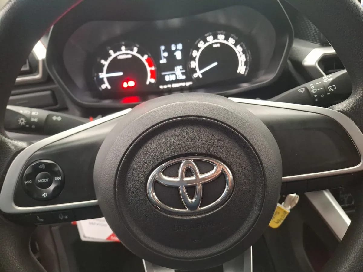 Toyota Raize 1.2 E 4x2 Mt 5p año 2022