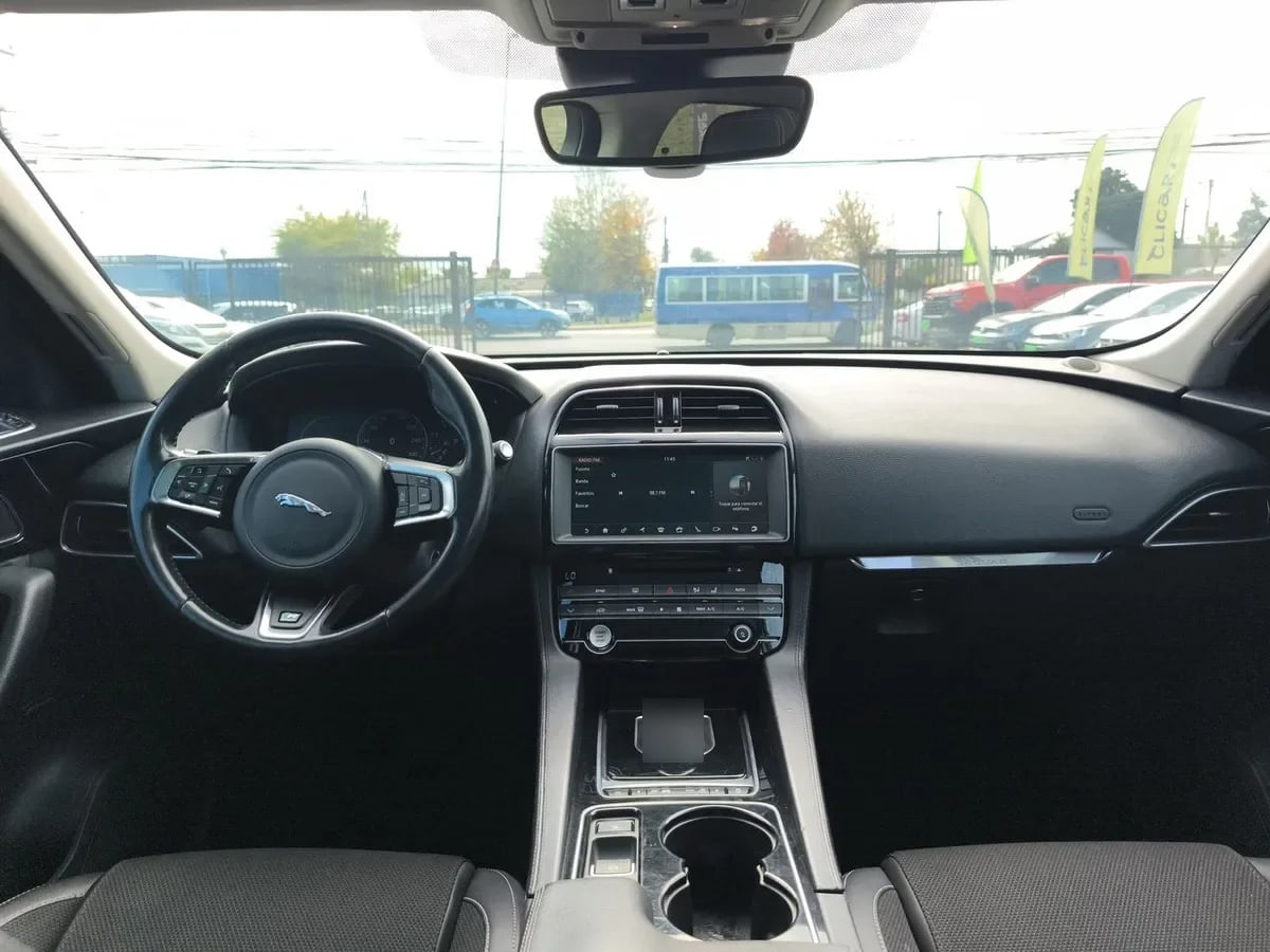 Jaguar F-Pace 3.0 Sc R-Sport Awd At 5p año 2017