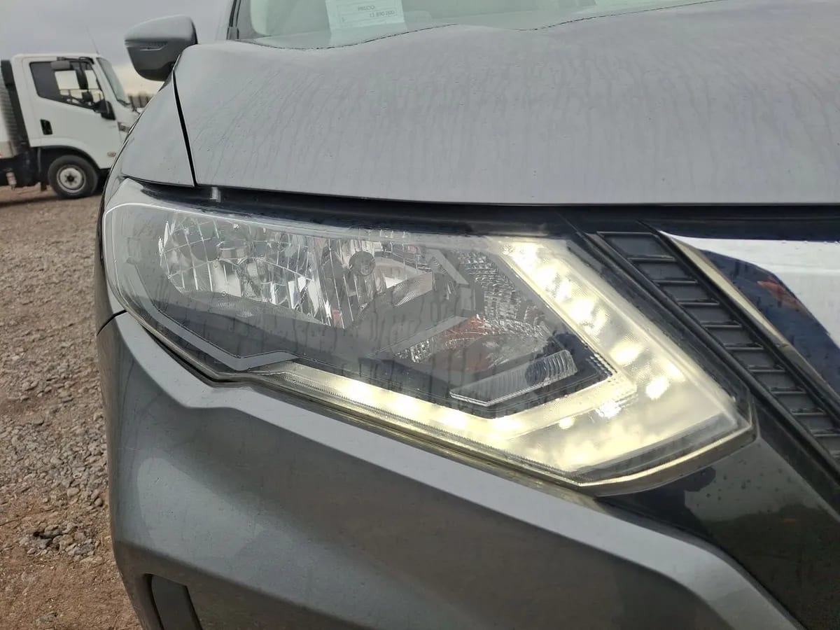 Nissan X-Trail 2.5 Advance 4x2 Cvt At 5p año 2019