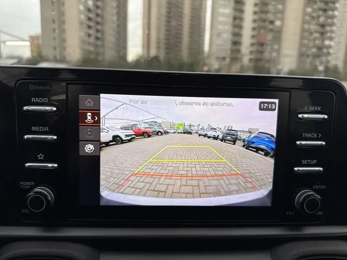 Kia Sonet 1.5 Ex 4x2 Ivt Ri At 5p año 2025