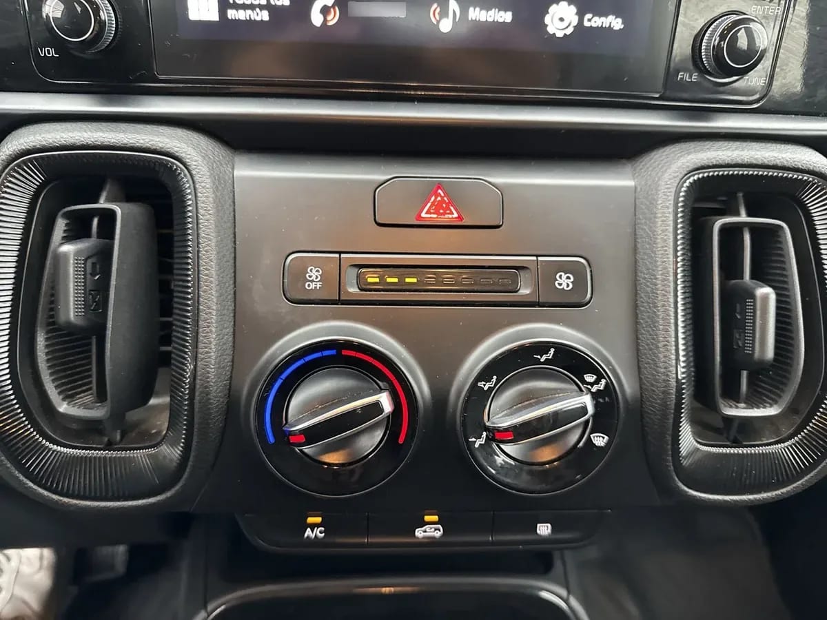 Kia Sonet 1.5 Ex 4x2 Ivt Ri At 5p año 2025