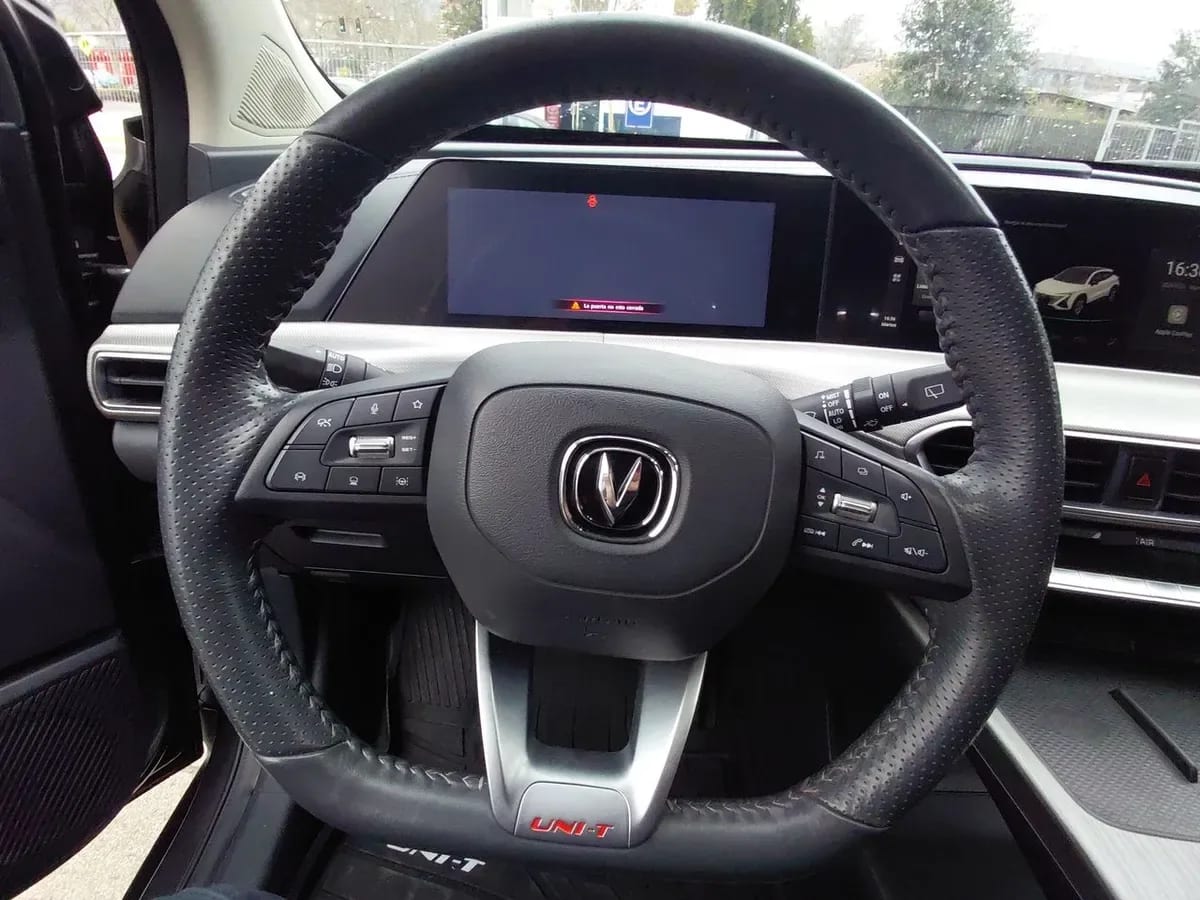 Changan Uni-T 1.5 Elite 4x2 At 5p año 2023