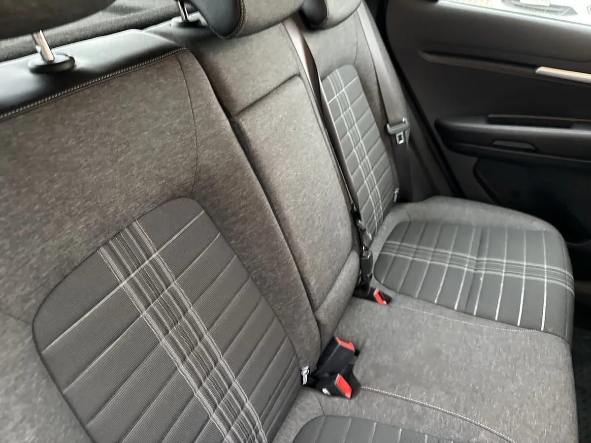 Kia Sonet 1.5 Ex 4x2 Ivt Ri At 5p año 2025