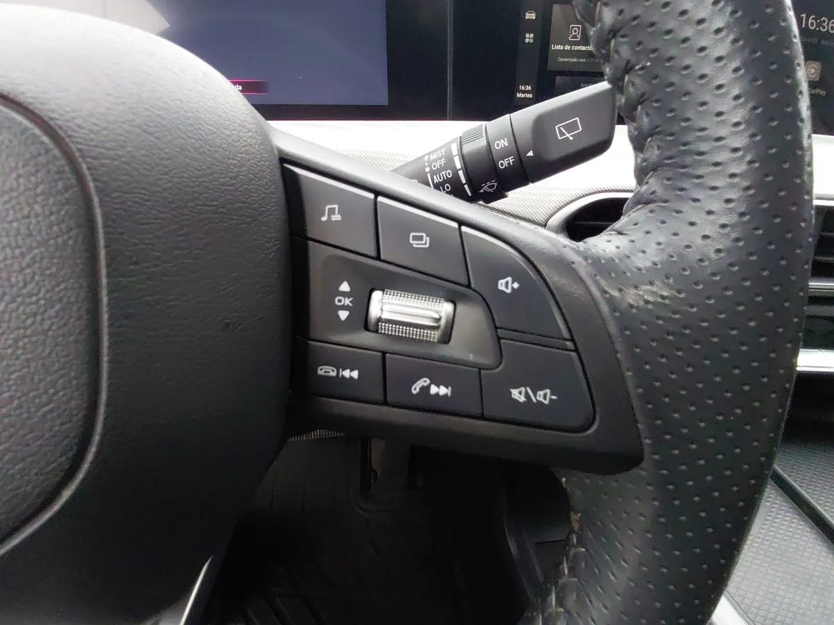 Changan Uni-T 1.5 Elite 4x2 At 5p año 2023