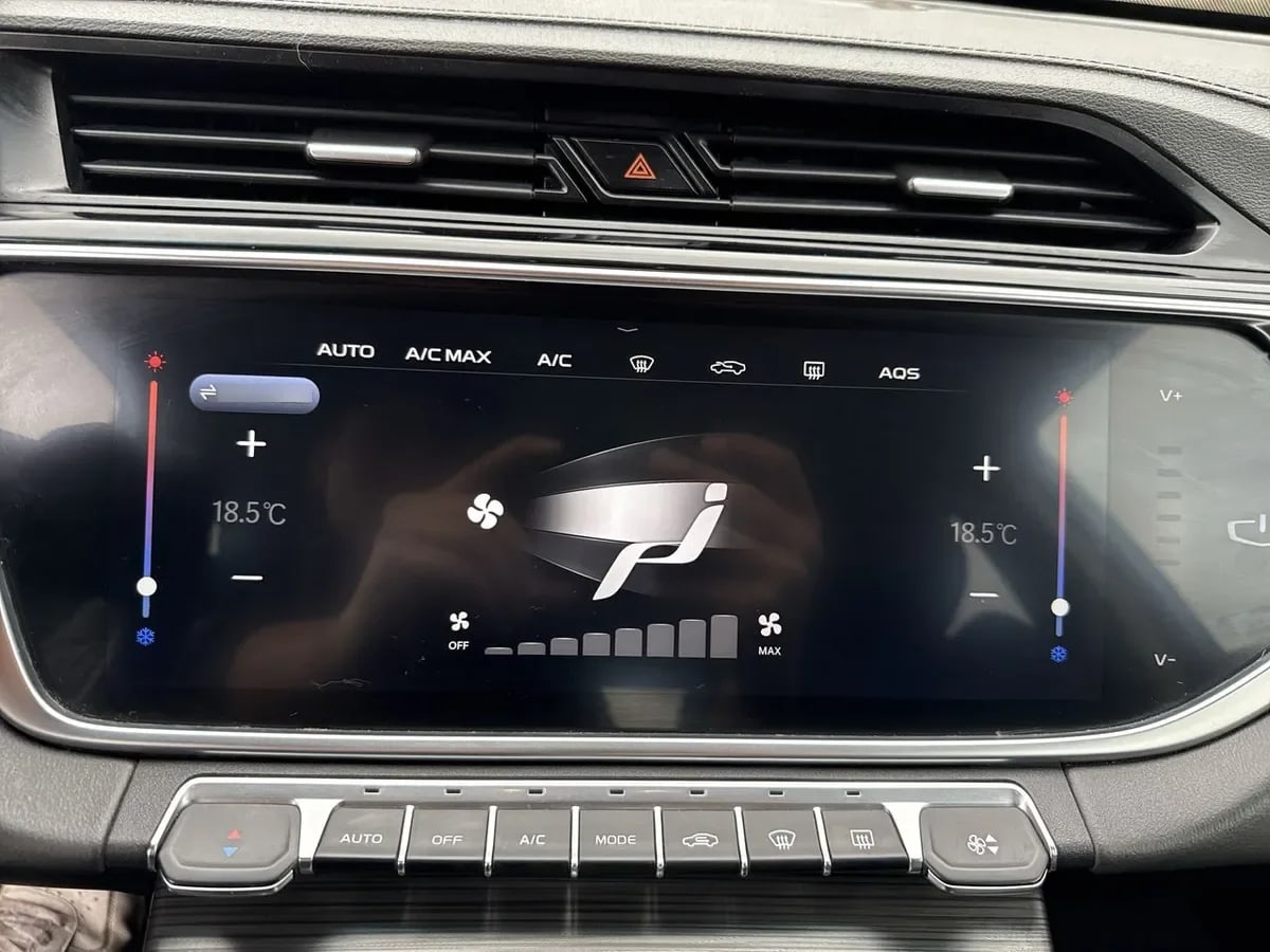 Geely Azkarra 1.5t Comfort 4x2 6at 5p año 2022