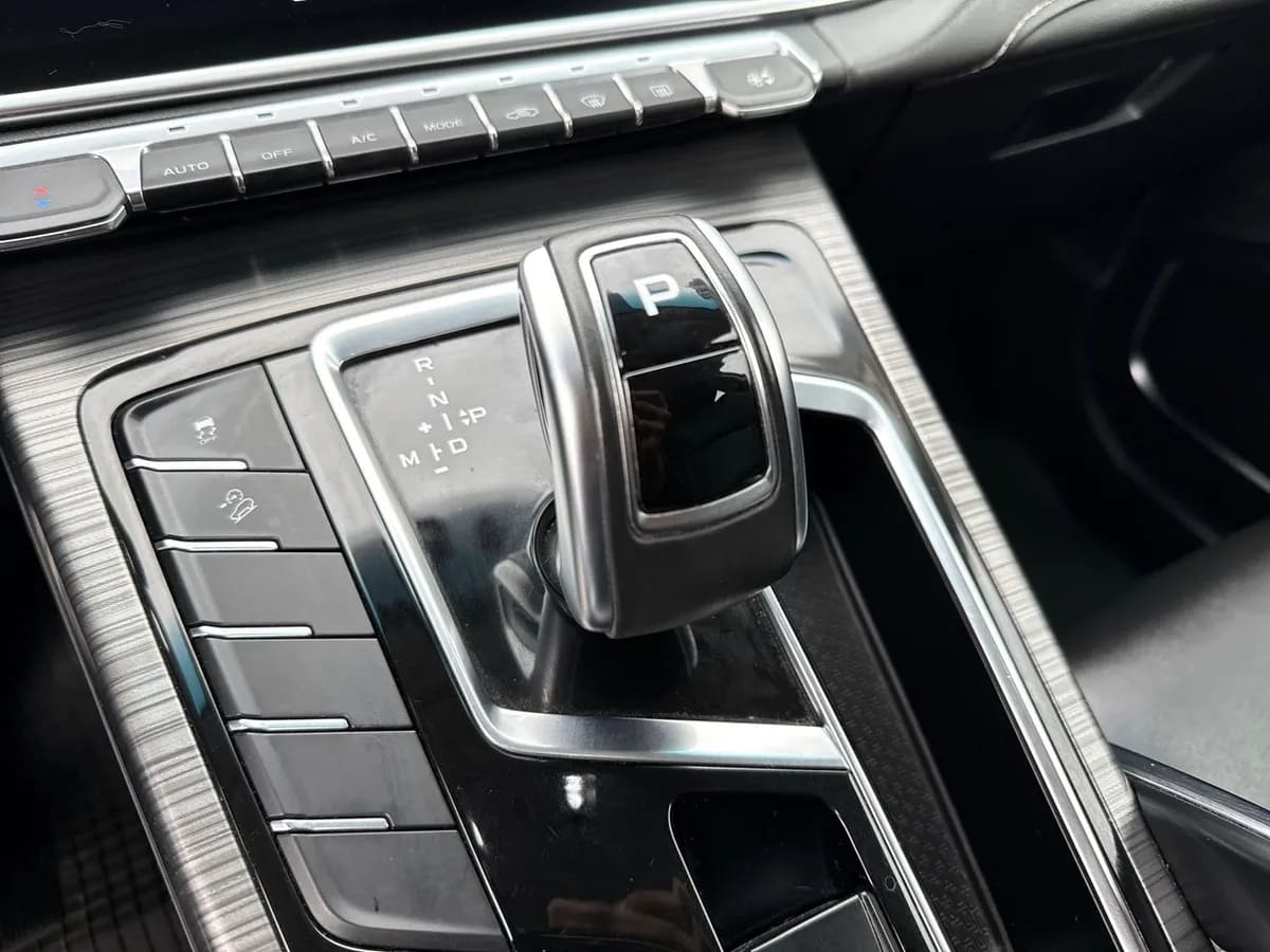 Geely Azkarra 1.5t Comfort 4x2 6at 5p año 2022