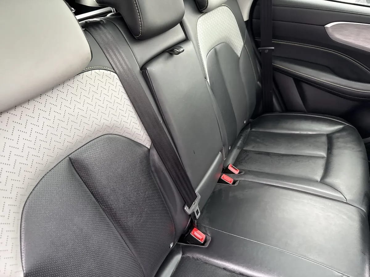 MG Mg Rx5 1.5t Dlx 2wd Dct At 5p año 2023
