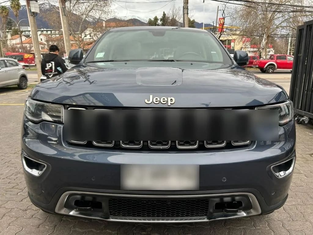 Jeep Grand Cherokee 3.6 Limited 4wd At 5p año 2021