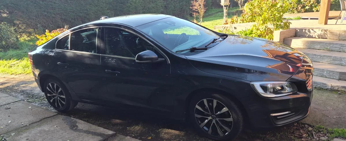 VOLVO S60 1.6 D2 Comfort Sv Plus At Diesel año 2019