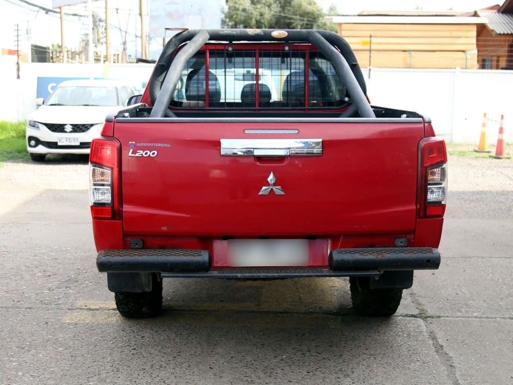 Mitsubishi L200 Katana Crt 4x4 2.4 año 2023