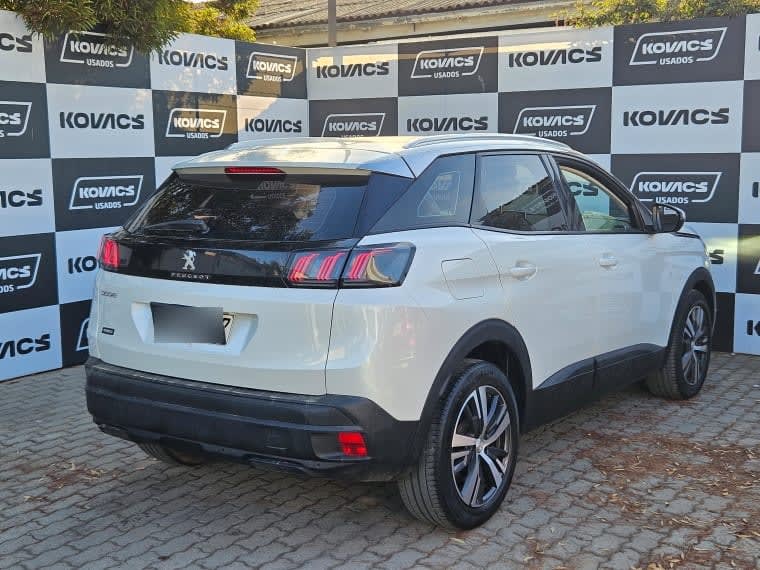 Peugeot 3008 3008 Puretech 1.2l año 2022