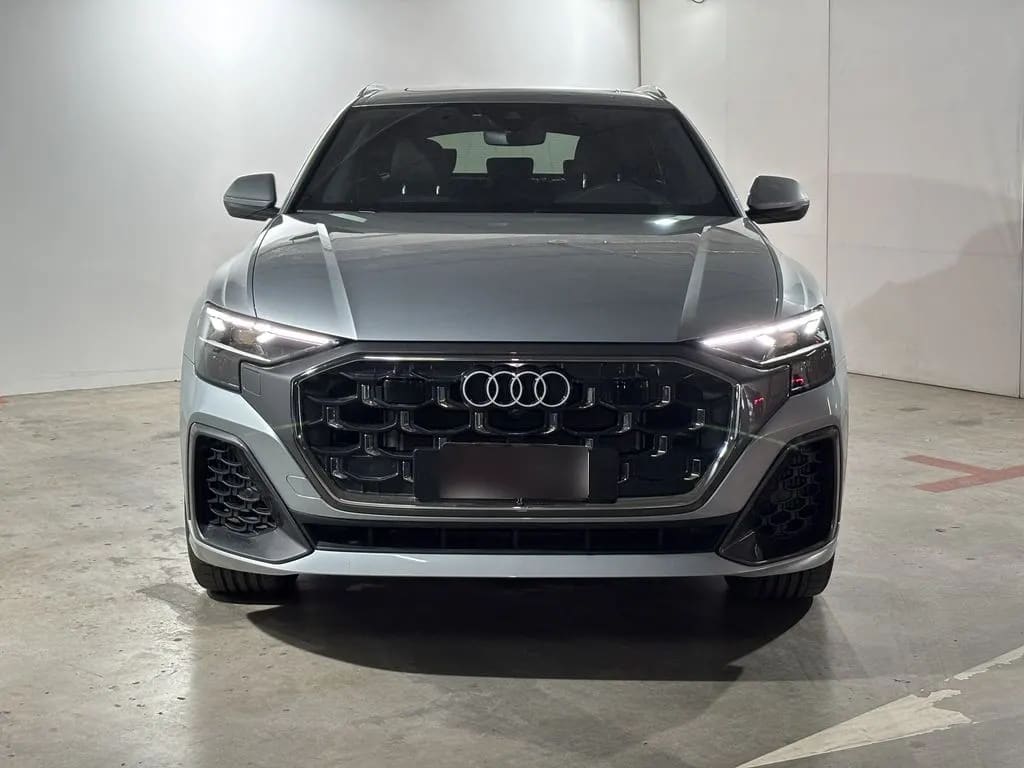 Audi Q8 Pi 55 Tfsi 4x4 3.0 Aut año 2025