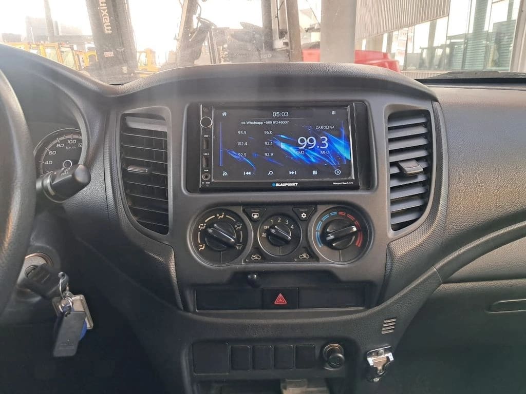 Mitsubishi L200 Katana Crt 4x4 Mt año 2023