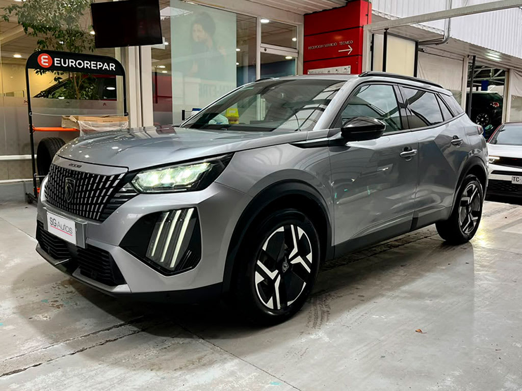 Peugeot 2008 1.2 Active año 2024