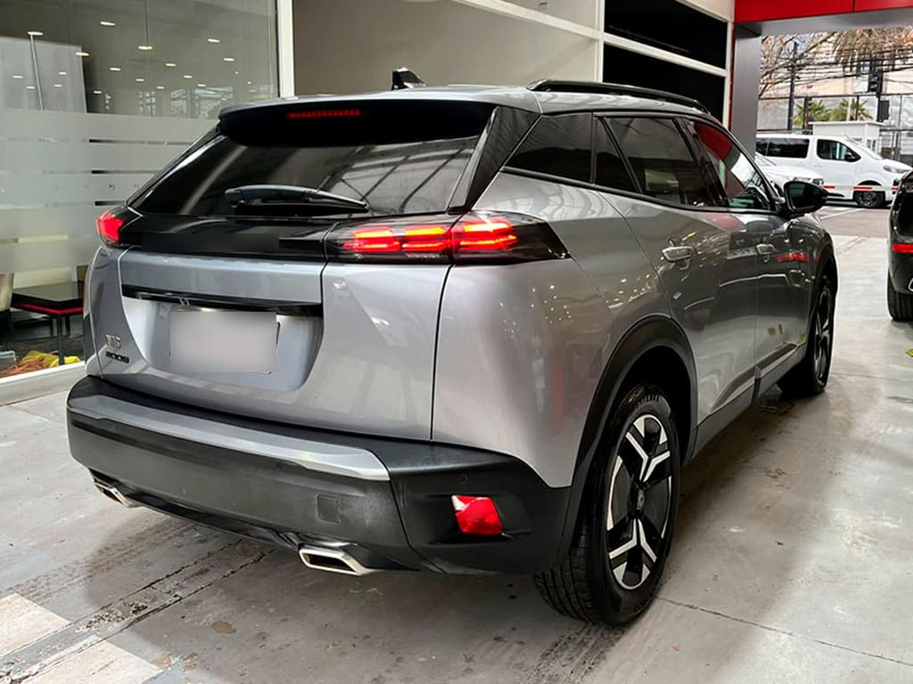 Peugeot 2008 1.2 Active año 2024