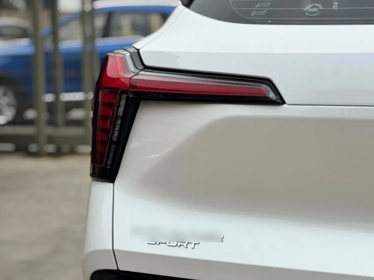 MITSUBISHI OUTLANDER Otra año 2025
