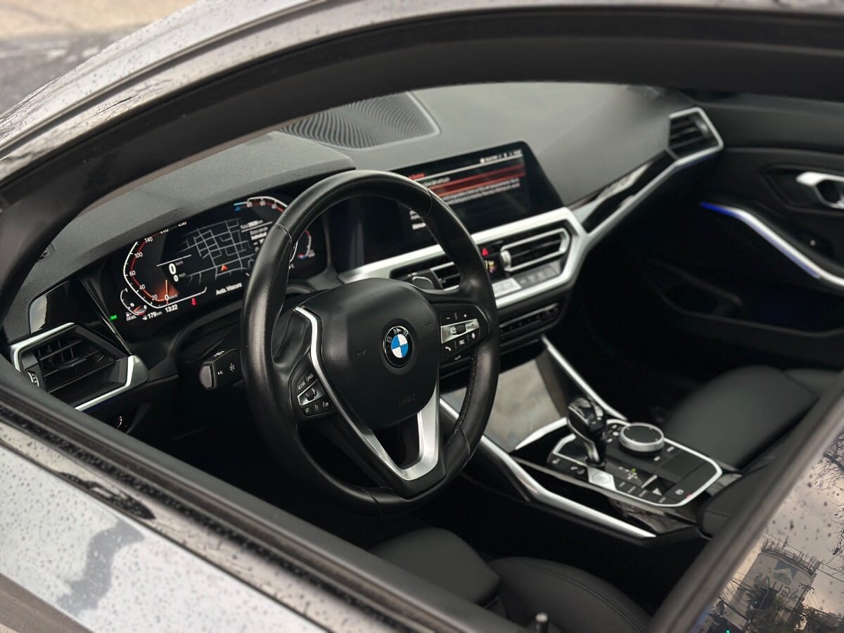 BMW 320d Executive año 2021