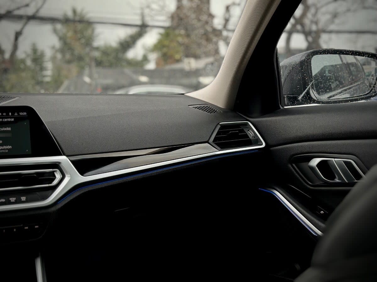 BMW 320d Executive año 2021