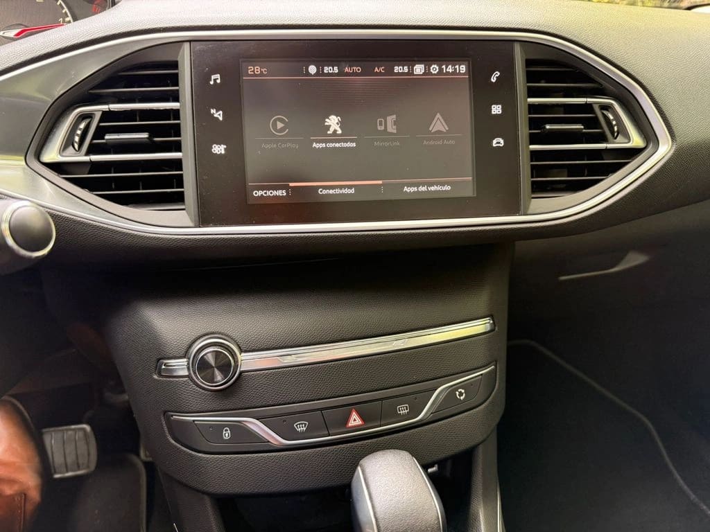 Peugeot 308 Feel 1.5 Diesel At8 año 2020