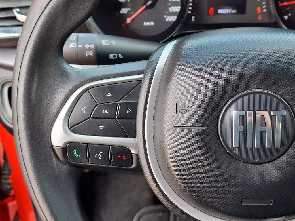 Fiat Argo Trekking Hatchback 1.3 año 2021