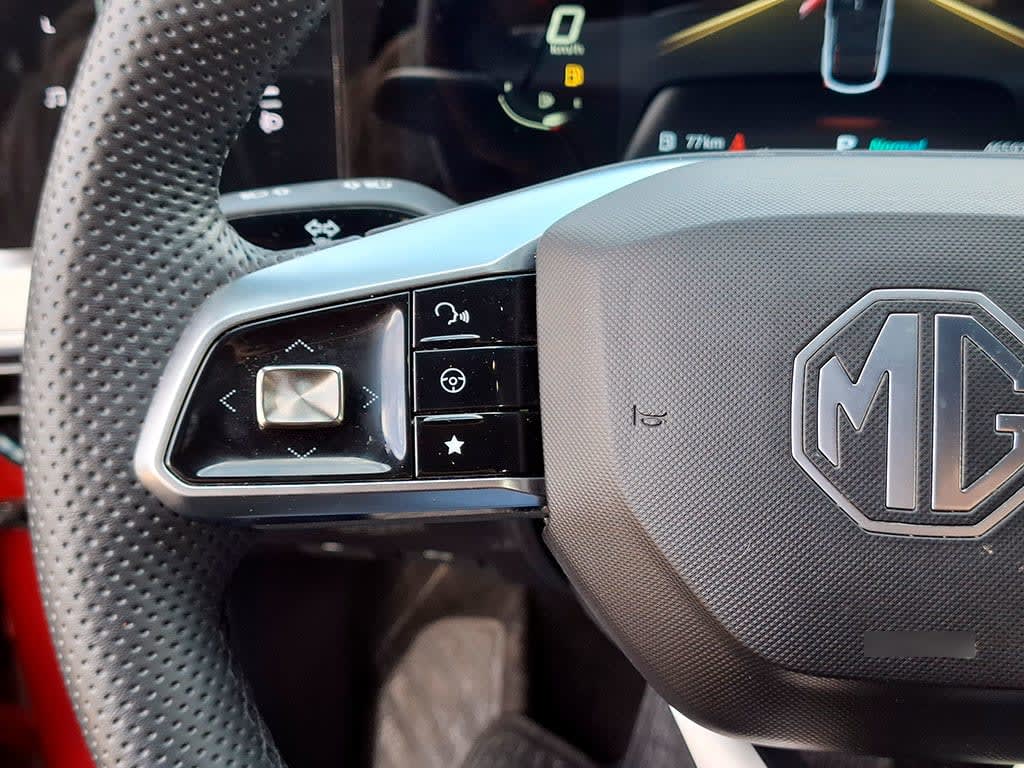 MG One Deluxe 1.5t At año 2025
