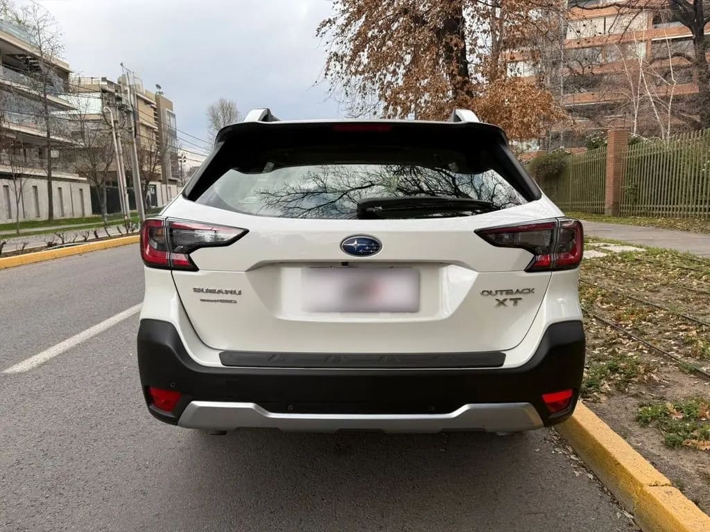 Subaru Outback 2.4t Touring Xt Awd año 2023