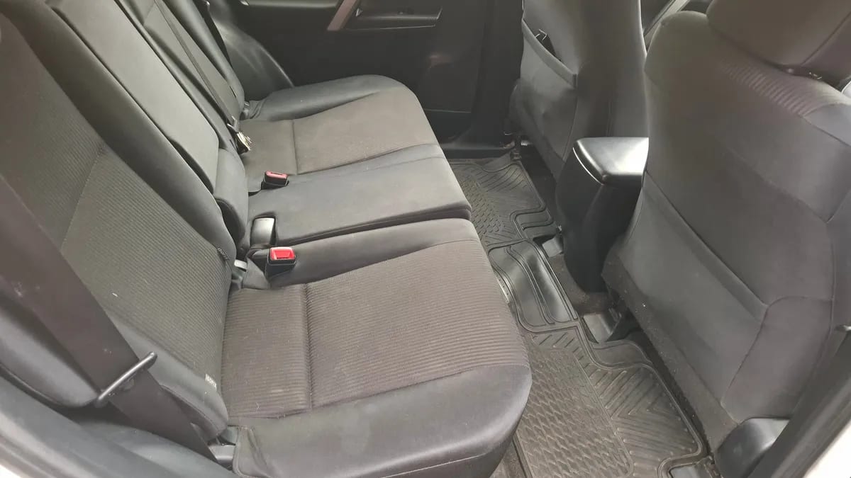 TOYOTA RAV4 2.5 Limited 7ab At 4x2 año 2016