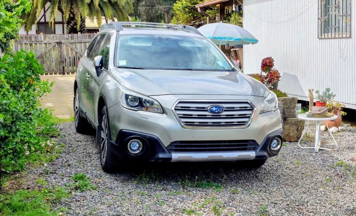 SUBARU OUTBACK 2.5 I Cvt Limited Zt (hk) At 4x4 año 2016