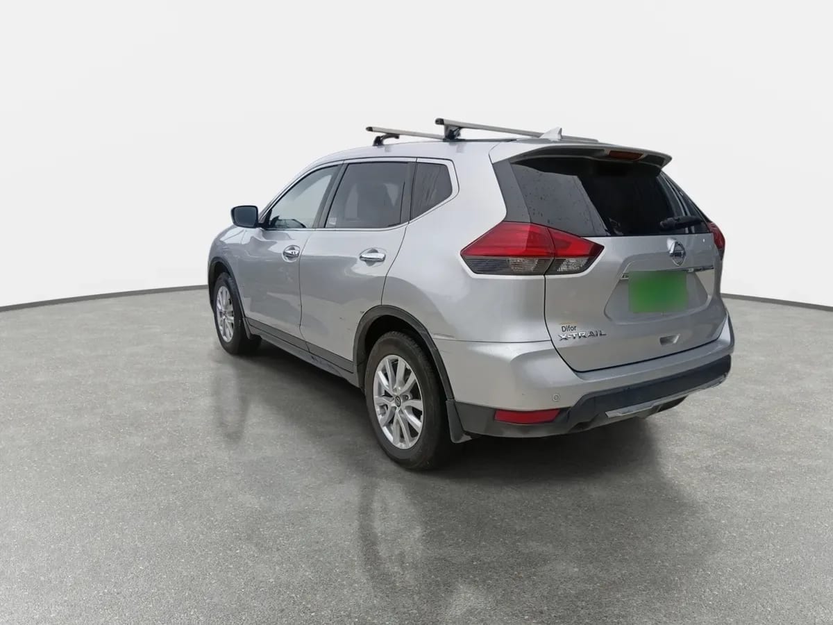 Nissan X-Trail 2.5 Sense 4x2 3row Cvt At 5p año 2021