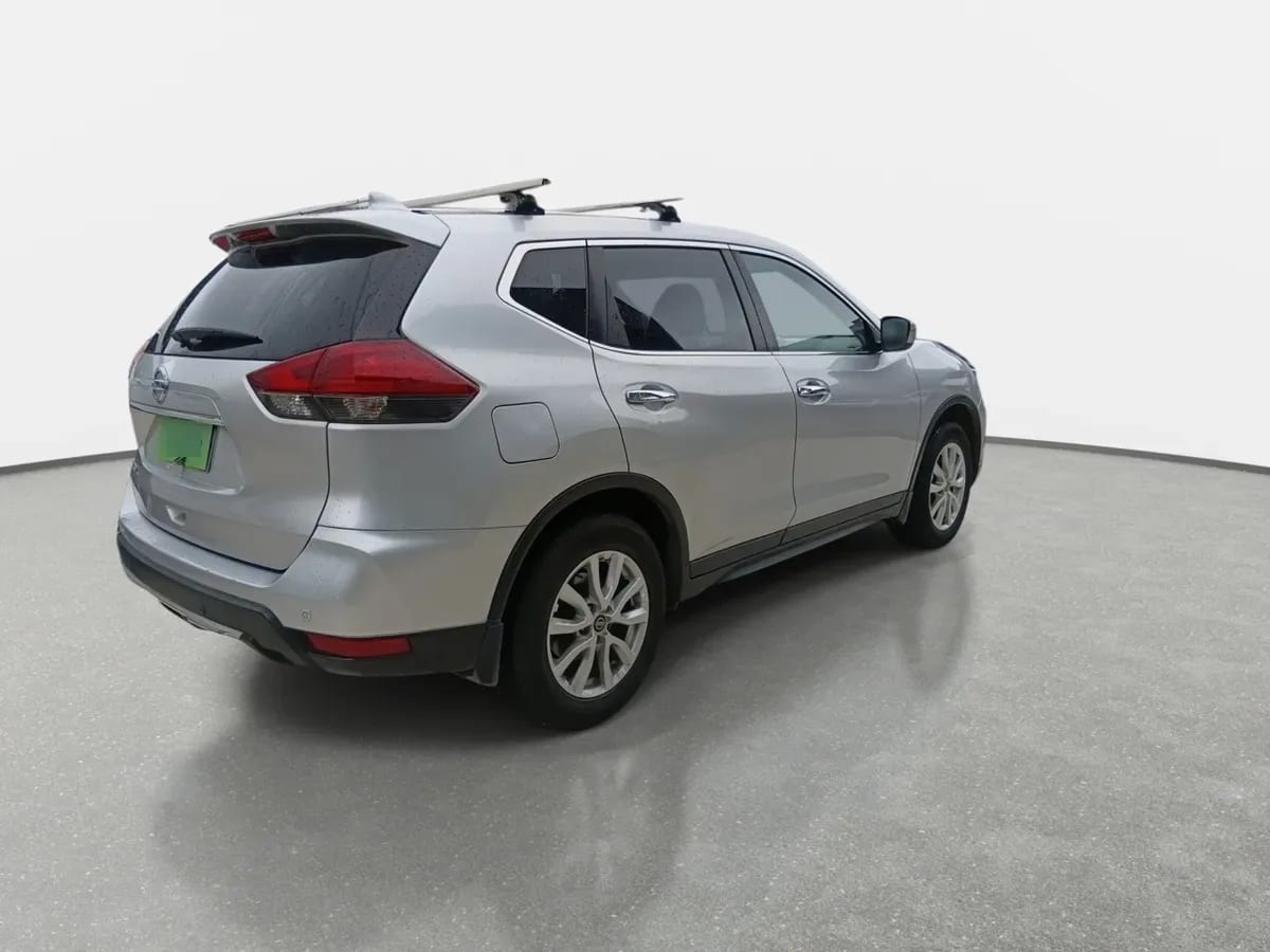 Nissan X-Trail 2.5 Sense 4x2 3row Cvt At 5p año 2021
