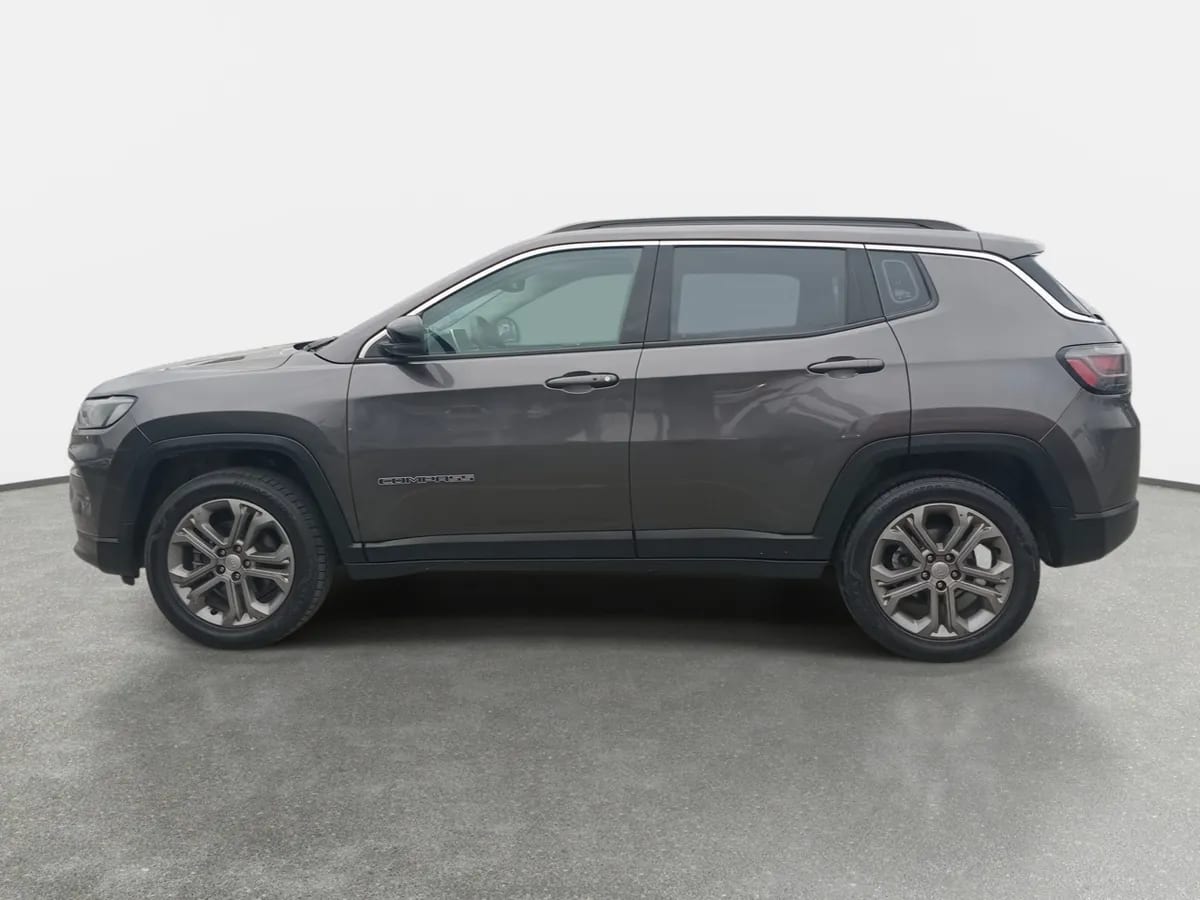 Jeep Compass 1.3 Longitude 4x2 At 5p año 2024