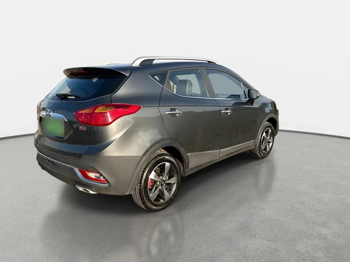 JAC S3 1.6 Luxury 4x2 Mt 5p año 2018