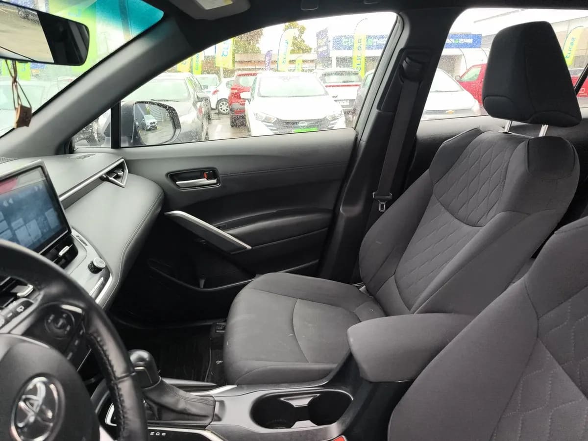 Toyota Corolla Cross 1.8 Xei Hybrid 4x2 Cvt At 5p año 2023
