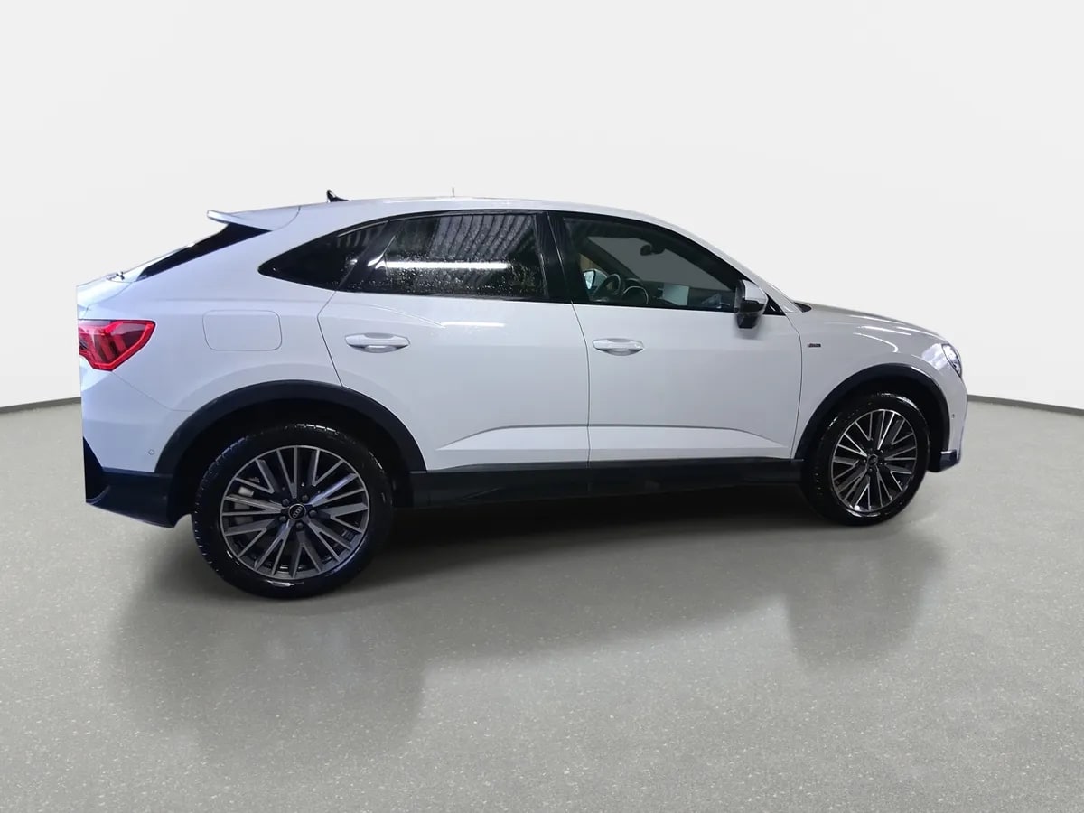 Audi Q3 1.5 35 Tfsi S-Line Sportback 4x2 S-Tronic At 5p año 2026