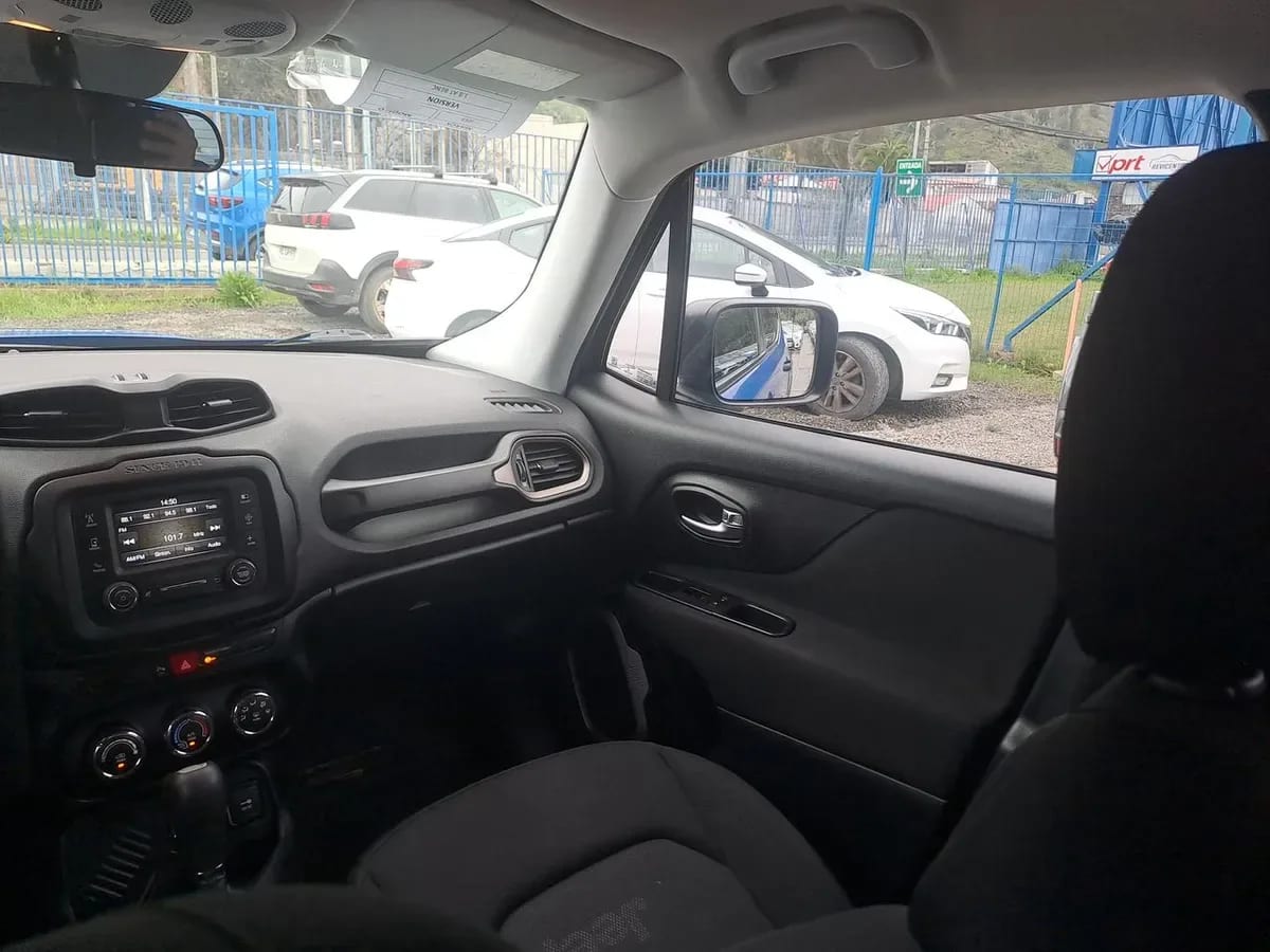 Jeep Renegade 1.8 Sport Lx 4x2 At 5p año 2018