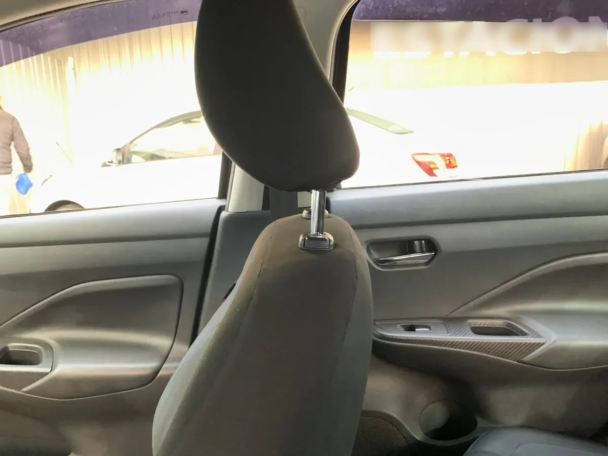Nissan Versa 1.6 Sense 4x2 Mt 4p año 2021
